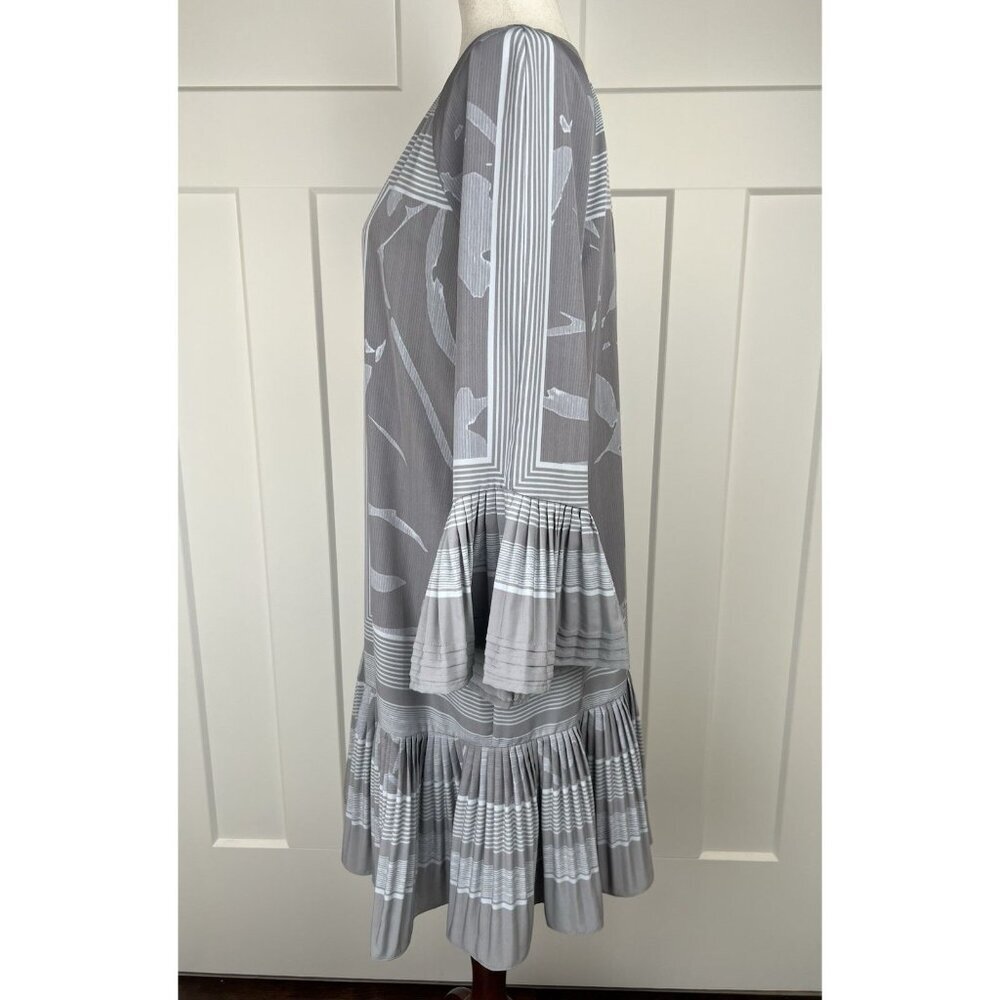 Halston Heritage Gray Graphic Stripe V-Neck Dress Bell Sleeves Pleated Hem Sz L - Picture 5 of 10